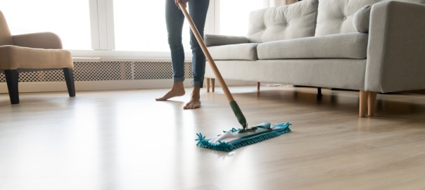 How To Clean Laminate Floors Naturally